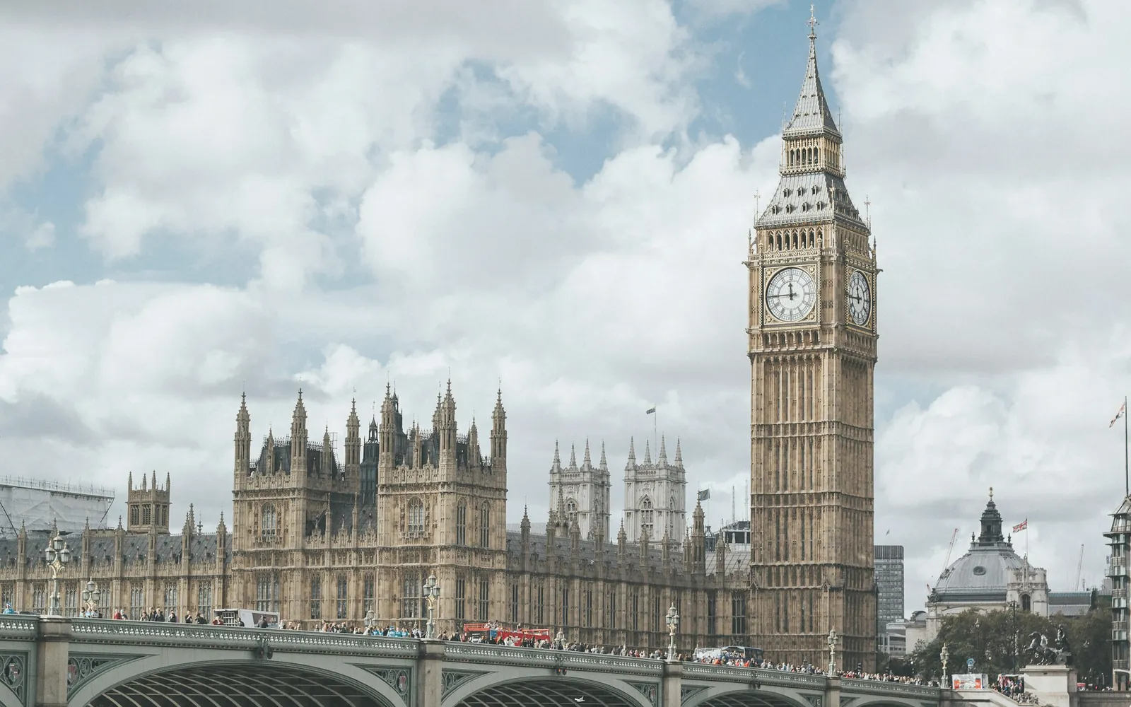 Digiloom digital marketing and web development for UK